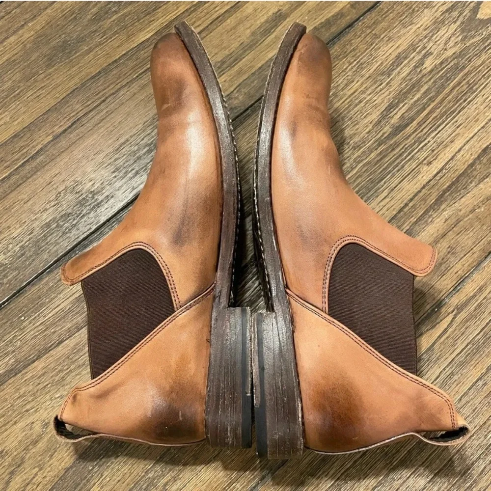 Roan Bed Stu Chelsea Mens Boots Size 9 BEAUTIFUL!!!